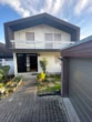Bild - Einfamilienhaus mit Garage