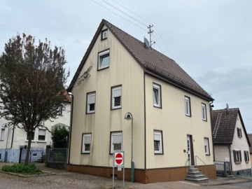 Ansprechendes 1 – 2 Familienhaus, 74080 Heilbronn, Einfamilienhaus