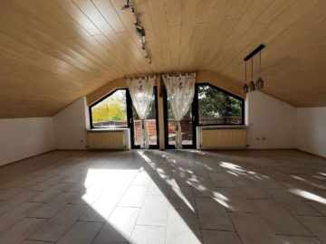 3 Zimmerwohnung gemütlich im Dach, 74078 Heilbronn, Wohnung