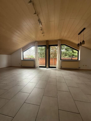 3 Zimmerwohnung gemütlich im Dach, 74078 Heilbronn, Wohnung