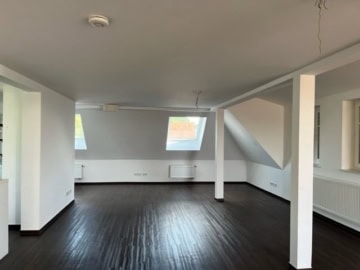 1,5-Zimmer-Schönheit im sanierten Altbau, 74074 Heilbronn, Wohnung