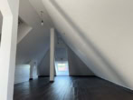 Bild - 1,5-Zimmer-Schönheit im sanierten Altbau