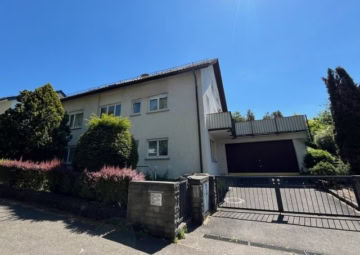 Klassisches Zweifamilienhaus in begehrter Wohnlage, 74074 Heilbronn, Haus